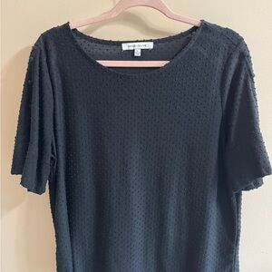 Rose & Olive Black Textured Short Sleeve Top